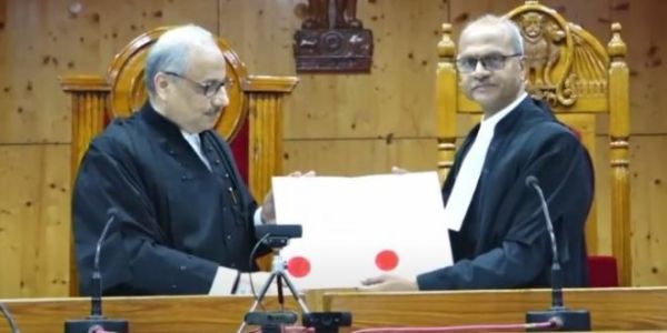 एडिशनल जज रविंद्र अग्रवाल ने पदभार संभाला, चीफ जस्टिस रमेश सिन्हा ने शपथ दिलाई