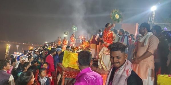 कार्तिक पूर्णिमा पुन्नी मेला के अवसर पर करणी सेना ने की खारुन गंगा महाआरती