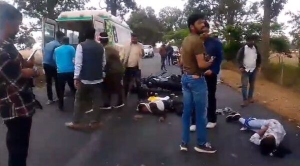 BREAKING : मैनपाट में दर्दनाक हादसा...2 बाइकों की आमने-सामने भिड़ंत में दो लोगों की मौत, तीन की हालत गंभीर 