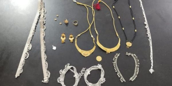 CRIME: सूने मकान में लाखों रुपए की चोरी, दो नाबालिग गिरफ्तार, ऐसे दिए थे वारदात को अंजाम&hellip;