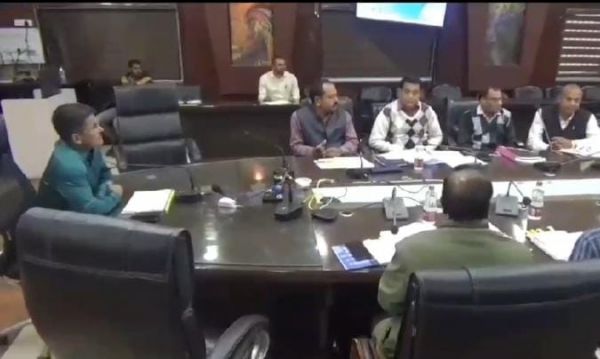 समय पर स्कूल नहीं आने वाले शिक्षकों पर होगी सख्त कार्रवाई &ndash; कलेक्टर