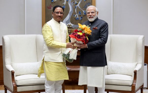 मुख्यमंत्री विष्णुदेव साय ने की PM मोदी से मुलाकात, इन मुद्दों पर हुई चर्चा