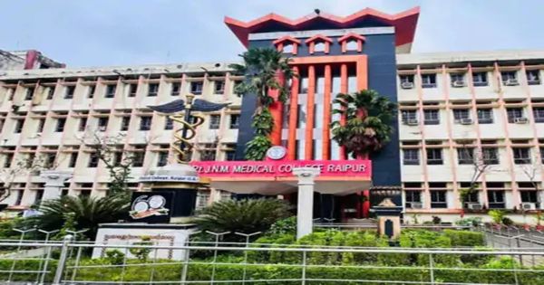 छत्तीसगढ़: 152 चिकित्सा अधिकारियों की परिवीक्षा अवधि समाप्त, स्वास्थ्य विभाग ने जारी किया आदेश