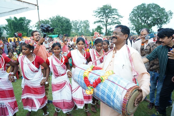 लोक संस्कृति ही हमारी पहचान हैं : मंत्री भगत