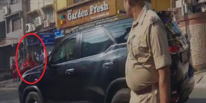 प्रधानमंत्री नरेंद्र मोदी के सुरक्षा में हुई चूक को लेकर तीन पुलिसकर्मी निलंबित