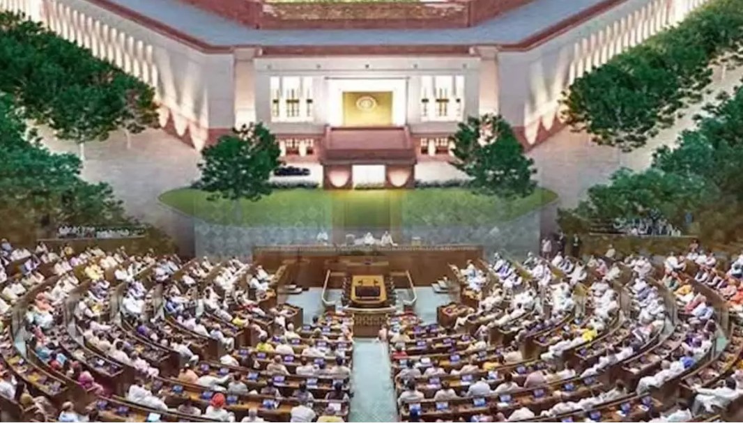 सदन की कार्यवाही शुरू, आर्थिक स्थिति पर चर्चा, अमित शाह पेश करेंगे बिल