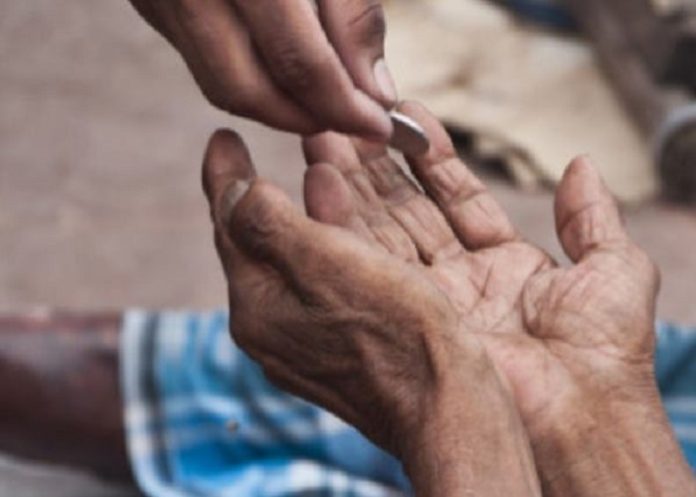 भिखारी की जेब में थे एक लाख रुपये से ज्यादा कैश, लेकिन भूख ने ले ली जान, जानें पूरा मामला