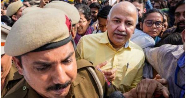 शराब नीति घोटाला में ED की बड़ी कार्रवाई, मनीष सिसोदिया की 52 करोड़ की संपत्ति समेत 2 प्रॉपर्टीज जब्त