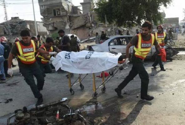 शादी समारोह से लौट रहे लोगों की गाड़ी में ब्लास्ट, 7 लोगों की मौत