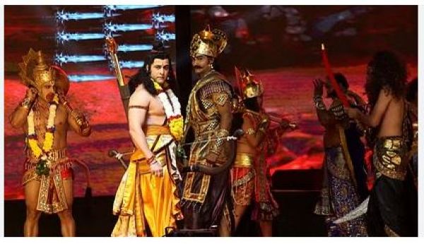  रामलीला में रावण वध से पहले लंकेश को आया हार्ट अटैक, मौत...जानिए क्या है पूरा मामला 