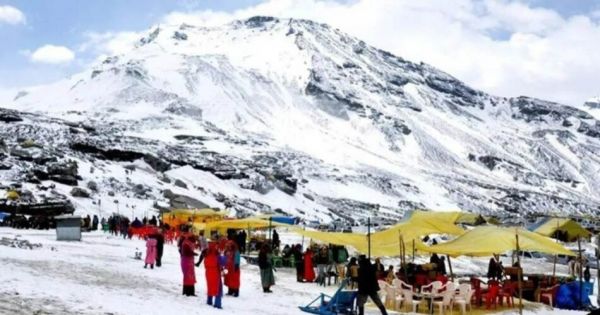 बड़ी खुशखबरी: पर्यटक वाहनों पर 70% घटेगा टैक्स,आज जारी हो सकती है अधिसूचना