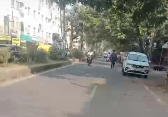 BIG BREAKING: सोम बिस्लरी के कई ठिकानों पर एकसाथ IT और ED का छापा