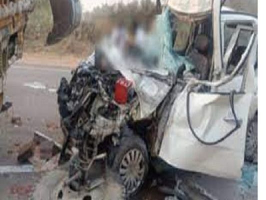 दर्दनाक सड़क हादसे में ASI समेत 5 पुलिसकर्मियों की मौत, खड़े ट्रक से टकराई पुलिसकर्मियों की गाड़ी&hellip;