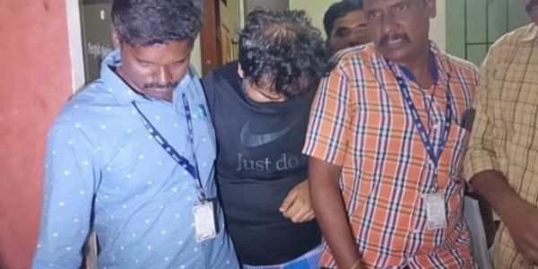 फिल्मी स्टाइल में 20 लाख घूस लेते ईडी अफसर गिरफ्तार... 51 लाख रु की मांगी थी रिश्वत