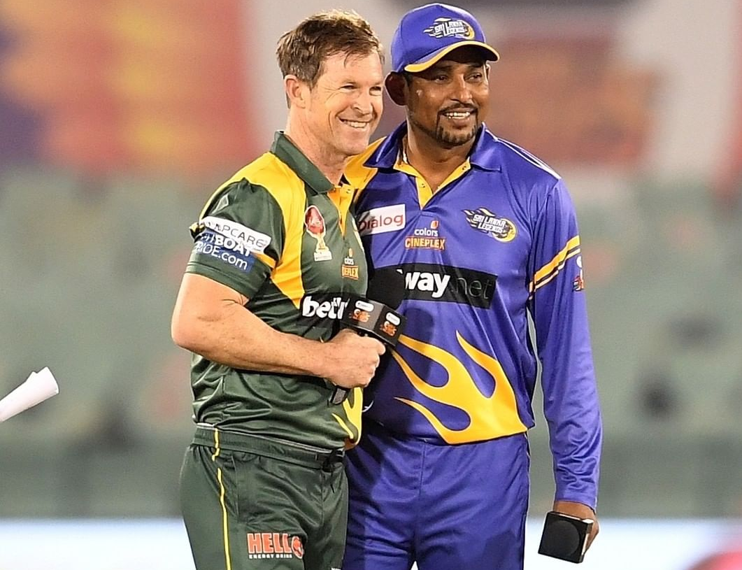 रोड सेफ़्टी वर्ल्ड टूर्नामेंट का 5 मैच रायपुर में तैयारी हुई पूरी 27 सितंबर से 1 अक्टूबर को खेला जाएगा मैच,पहला मैच श्रीलंका लीजेंड और बांग्लादेश लीजेंड के बीच