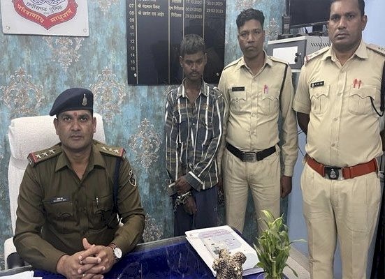 चरित्र संका में फावडा मारकर ले ली थी जान...पति ही निकला पत्नी का हत्यारा