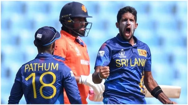 NED vs SL Live Score: वर्ल्&zwj;ड कप 2023 का 19वां मैच: नीदरलैंड छह विकेट पर 173, सायब्रांड और लॉगन वान के बीच अर्धशतकीय साझेदारी
